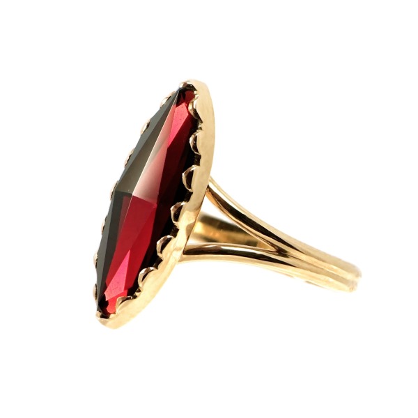 Bague Grenat Navette