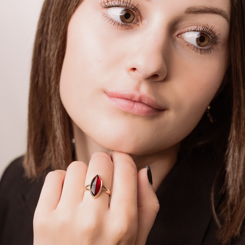 Bague Grenat Navette