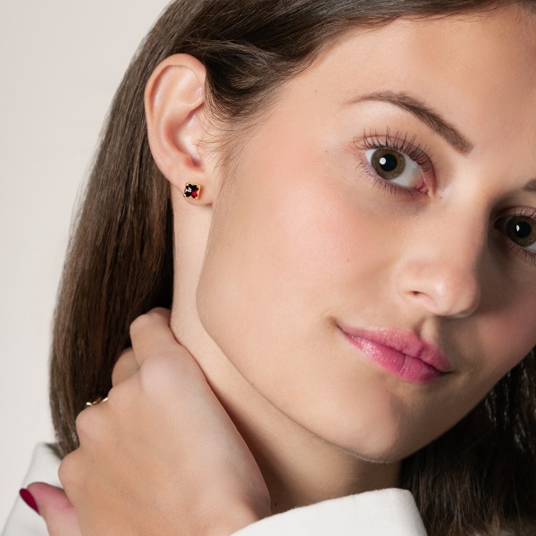 Boucles d'oreilles Grenat Carré