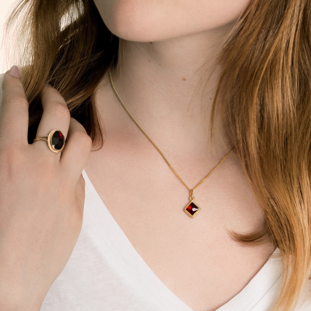 Pendentif Grenat Losange